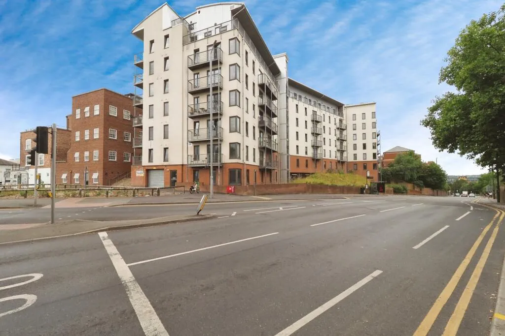 2 bed Apartment
