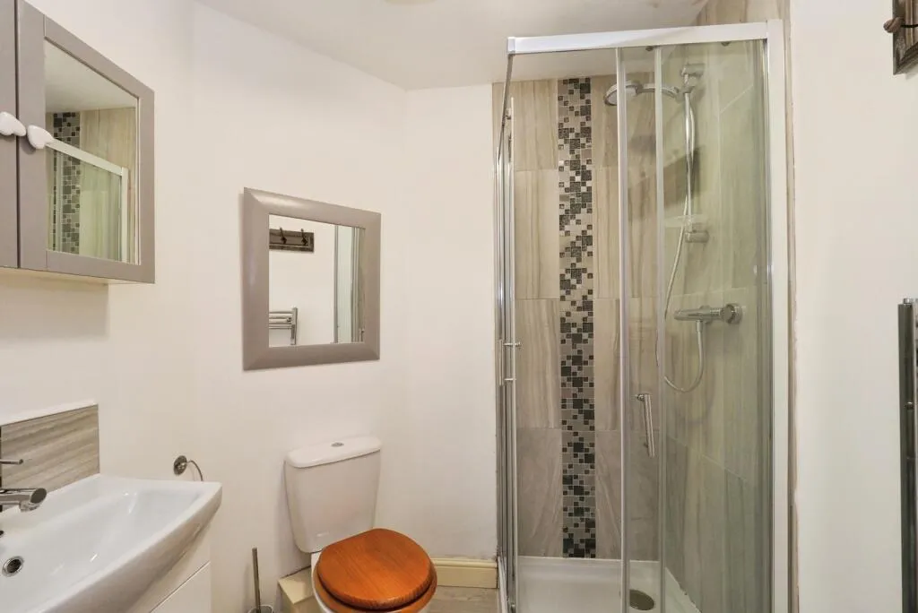 2 bed Apartment