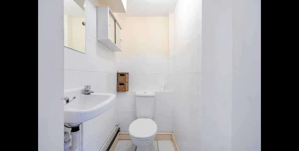 141 Staple Hill Road, BS16 5AG
