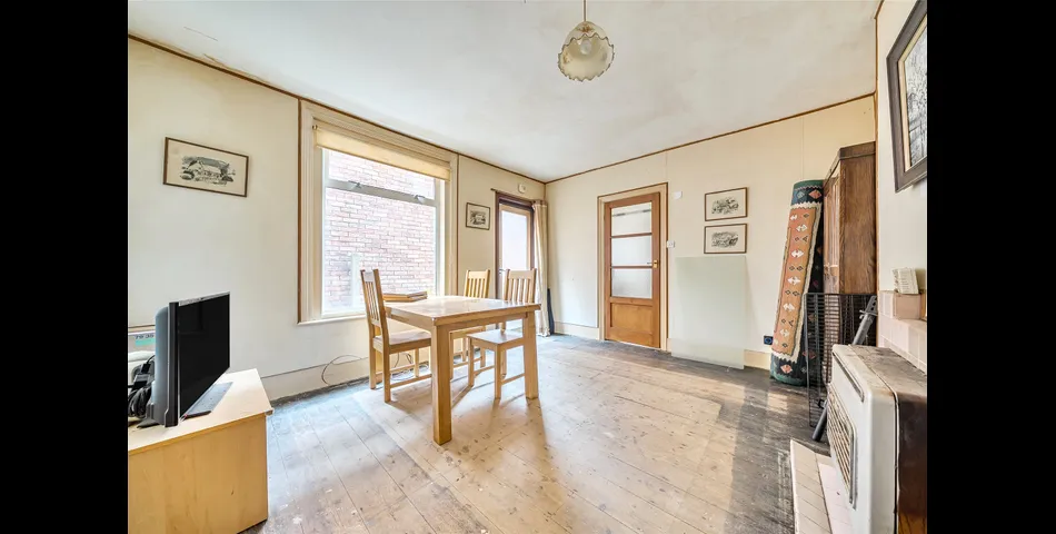 Beltring Road, TN4 9UA