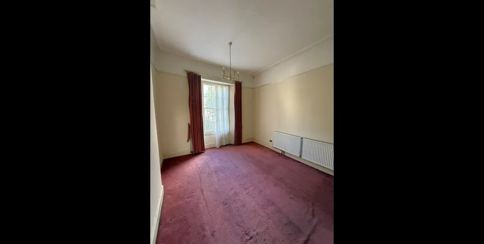 One bed seafront flat 