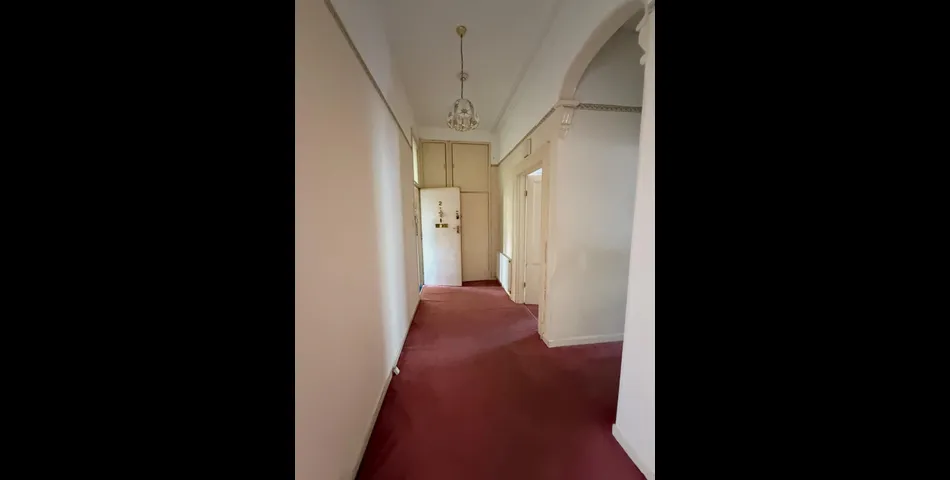 One bed seafront flat 