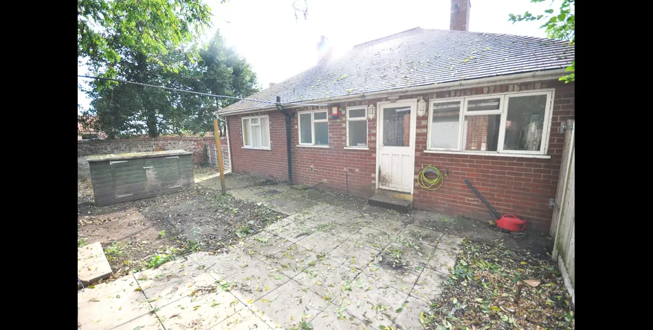 DETACHED BUNGALOW