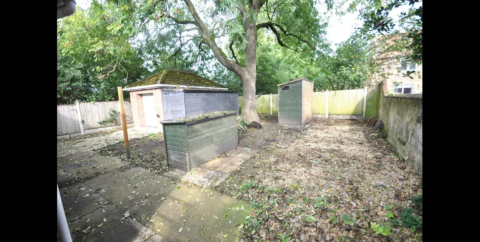 DETACHED BUNGALOW