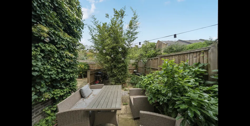 Radbourne Road, SW12 0EE