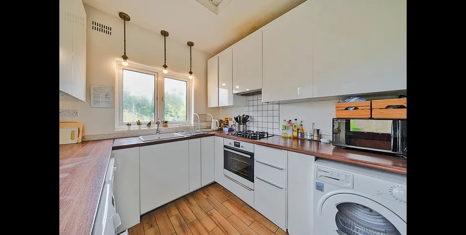 Radbourne Road, SW12 0EE