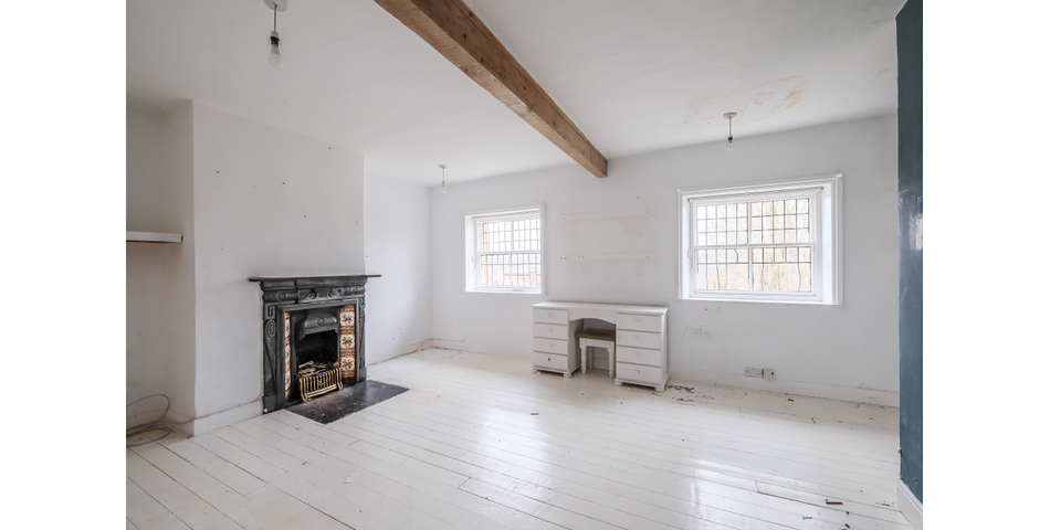 TWO BEDROOM TERRACE