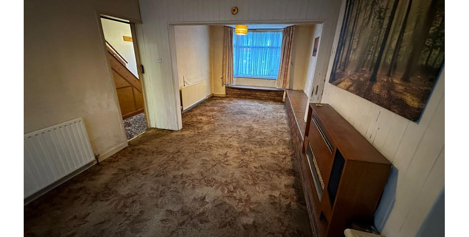 31 Holbrook Lane, Coventry, CV6 4AD