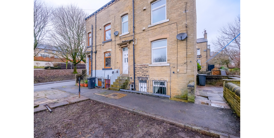 TWO BEDROOM END TERRACE 