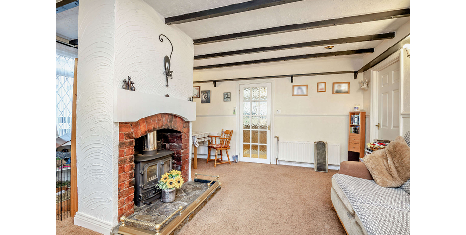 Roxlea, High Street, Clearwell, GL16 8JS