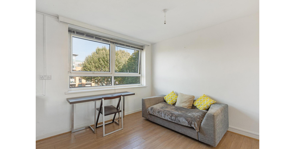 Fantastic 2 Bedroom First Time Buyer or Investment Apartment