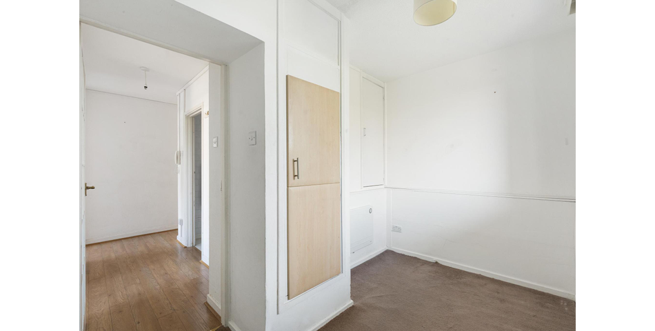 Fantastic 2 Bedroom First Time Buyer or Investment Apartment