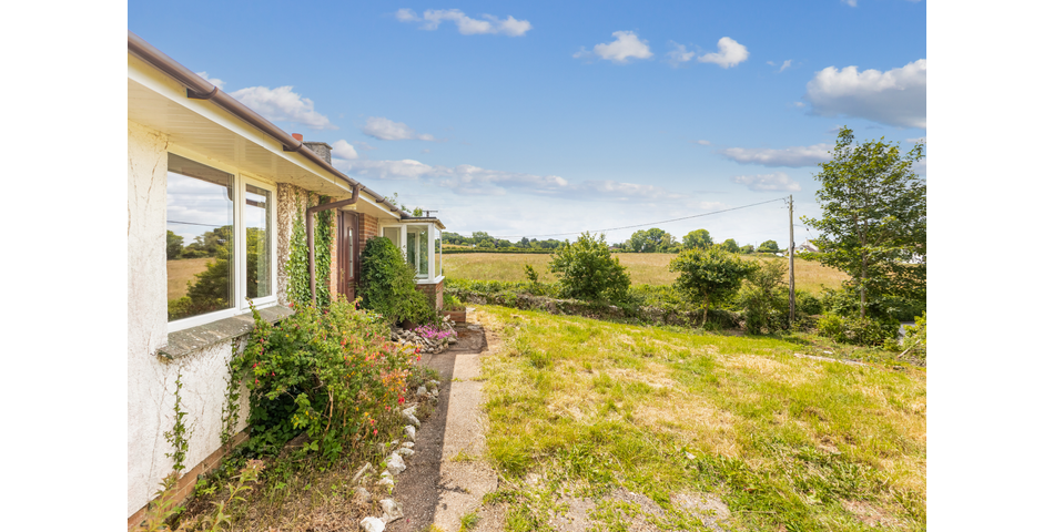 East Hill Bungalow