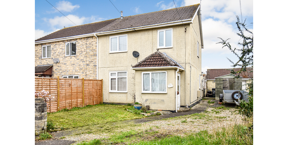  Semi detached family home in Somerton with great scope. This property is for sale by traditional online auction, powered by Bamboo Auctions. FOR FURTHER DETAILS PLEASE GO TO THE KILLENS WEBSITE AND CLICK ON AUCTIONS/ONLINE PROPERTY AUCTIONS