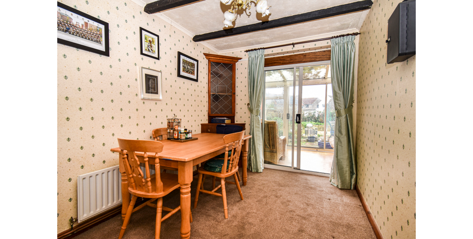  Semi detached family home in Somerton with great scope. This property is for sale by traditional online auction, powered by Bamboo Auctions. FOR FURTHER DETAILS PLEASE GO TO THE KILLENS WEBSITE AND CLICK ON AUCTIONS/ONLINE PROPERTY AUCTIONS