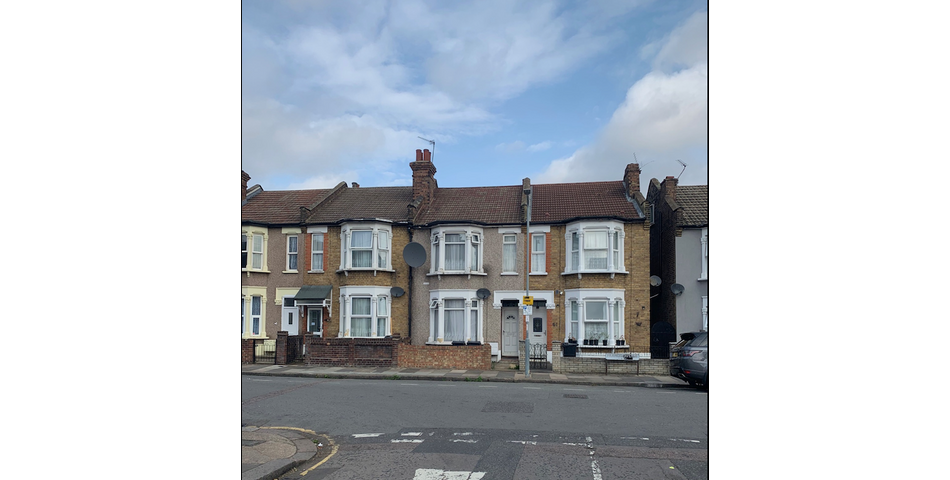 Francis Avenue, Ilford