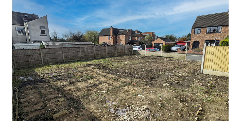 Land off Gladstone Street, Lutterworth, LE17 4EA