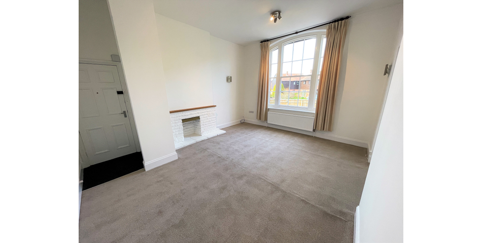 Flat 2, Tan House, 33 Culver Street Newent, Gloucestershire, GL18 1DB