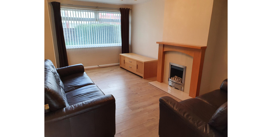 2 Bedroom Terraced House, Ideal Investment, in Hull