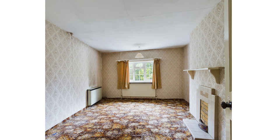 Three-Bedroom Semi Potential Building Plot In Need Of Refurbishment