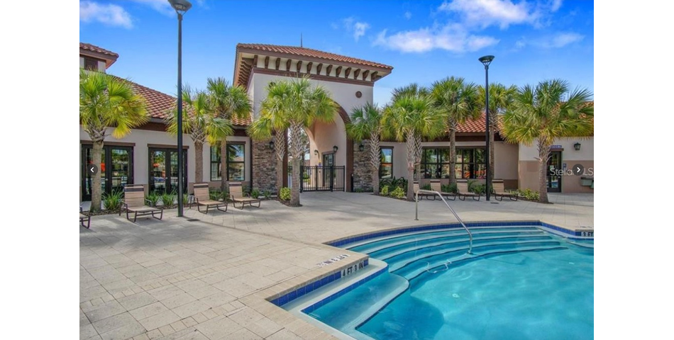 GLORIOUS 6 BEDROOM PROPERTY