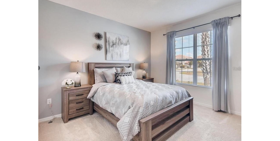 GLORIOUS 6 BEDROOM PROPERTY