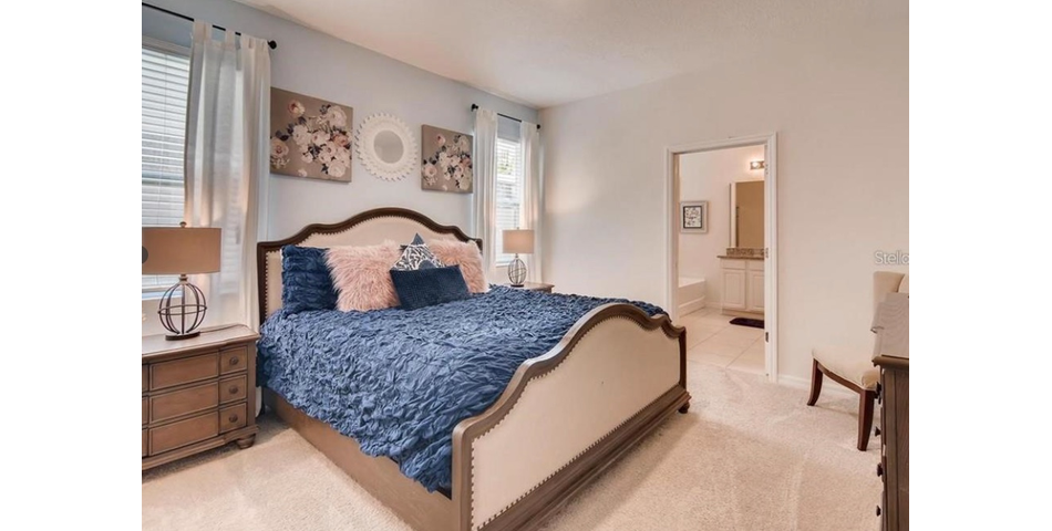 GLORIOUS 6 BEDROOM PROPERTY