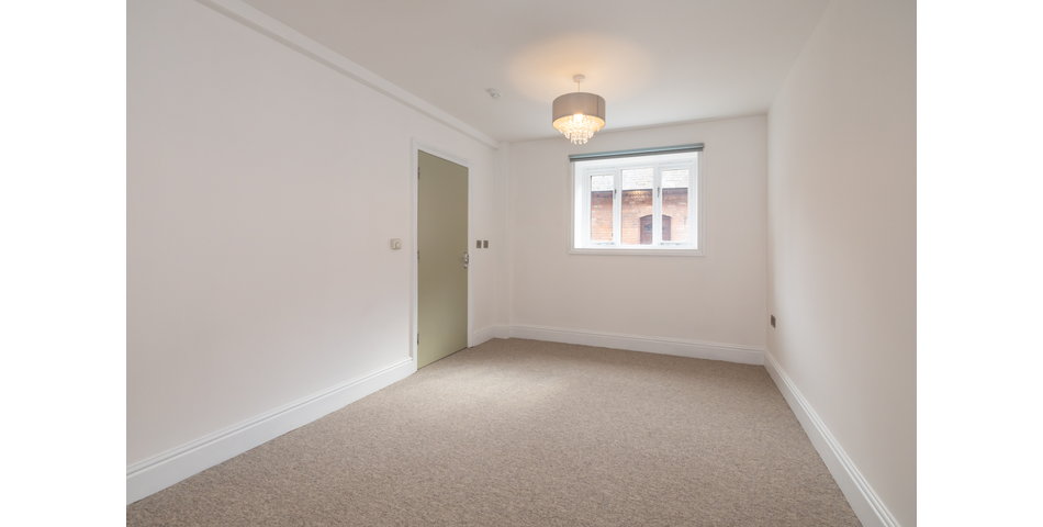 A four bedroom property located in the City Centre of Worcester, ideal for investment