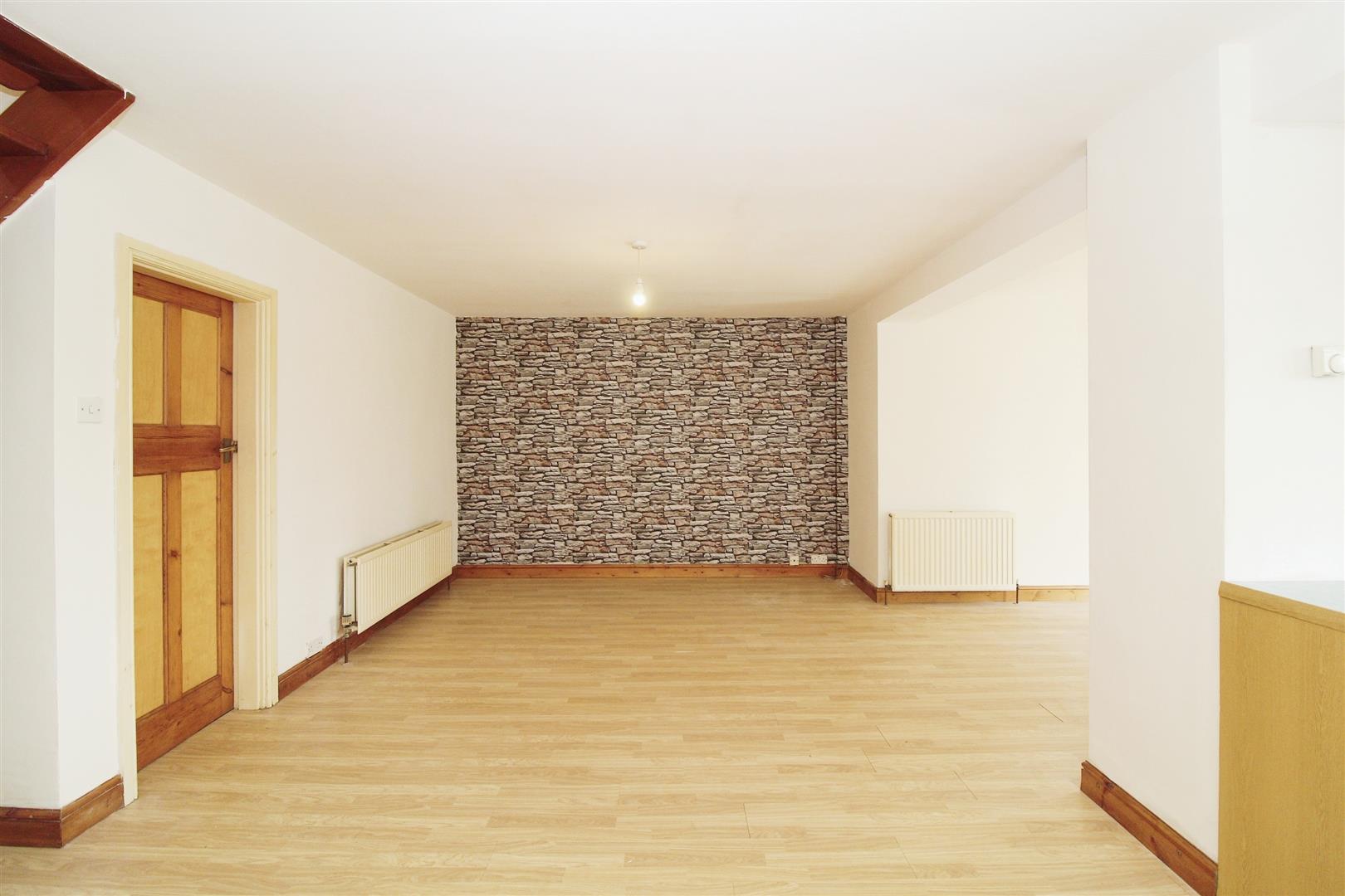 Hutchings Crescent, Clowne, Chesterfield