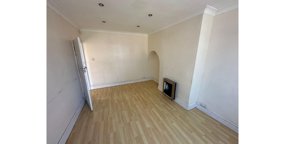 238 Daventry Road, Coventry