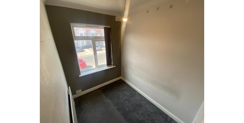 142 Middlemarch Road, Coventry, CV6 3GH