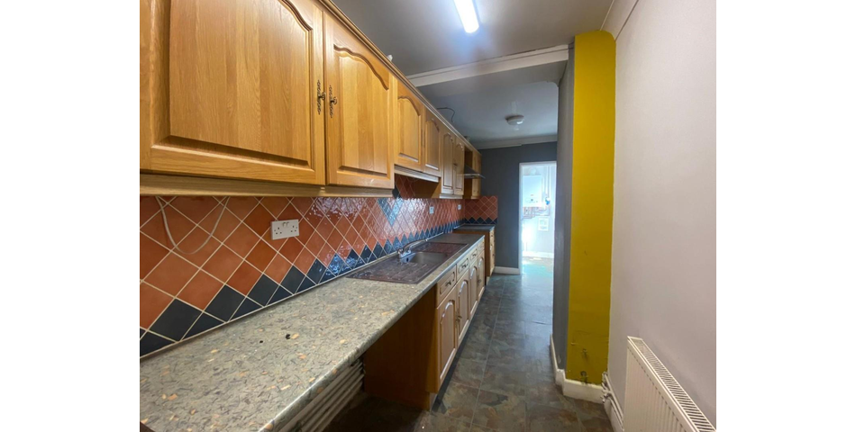 142 Middlemarch Road, Coventry, CV6 3GH