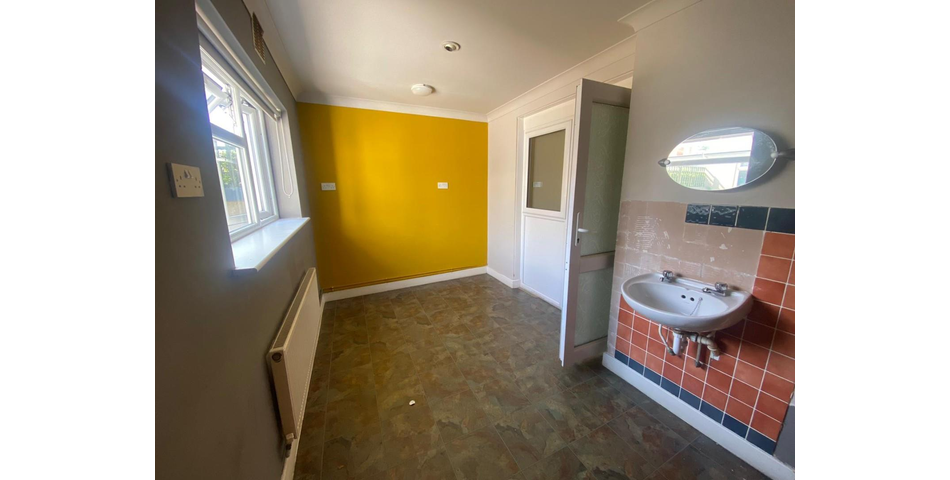 142 Middlemarch Road, Coventry, CV6 3GH