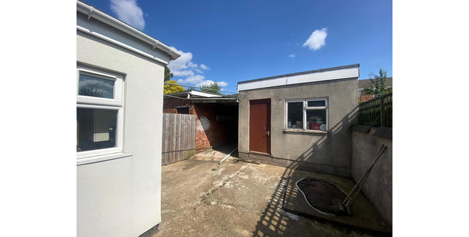 142 Middlemarch Road, Coventry, CV6 3GH