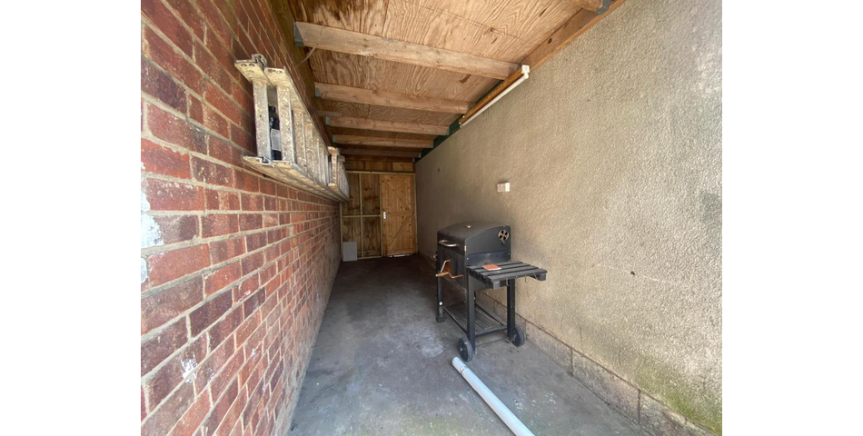 142 Middlemarch Road, Coventry, CV6 3GH