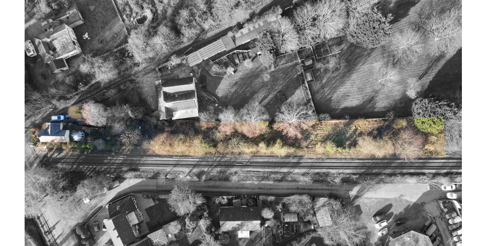 3 Bedroom Cottage with Large Plot