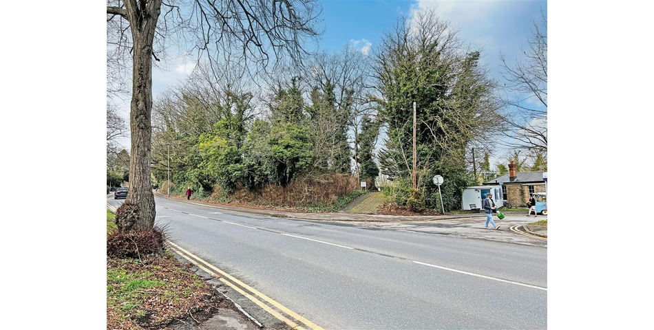Land at Tilehurst , Oxford Road, Reading, Berkshire, RG31 6TH