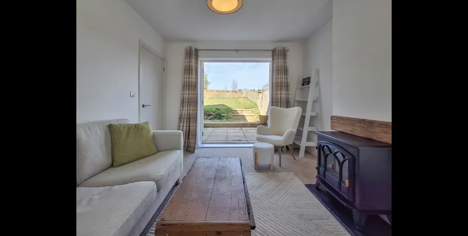 28 Hatherop Road
