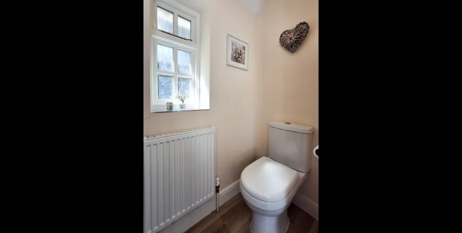 28 Hatherop Road