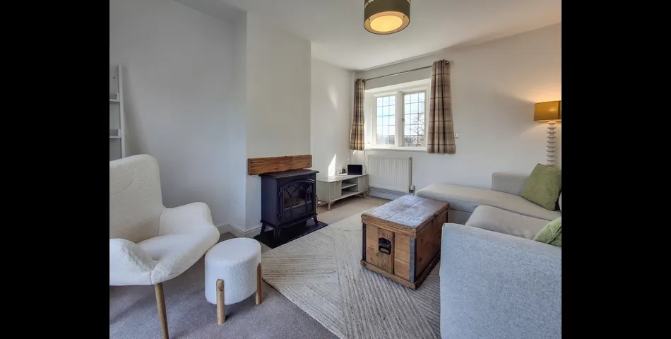 28 Hatherop Road