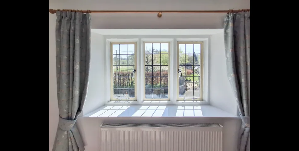 27 Hatherop Road