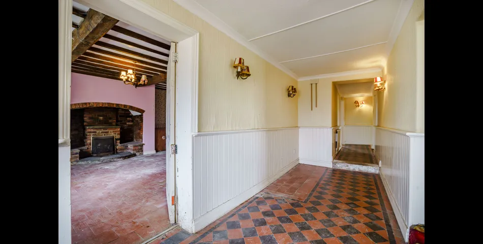 LOWER FARM, ISYCOED, WREXHAM, LL13 9RY