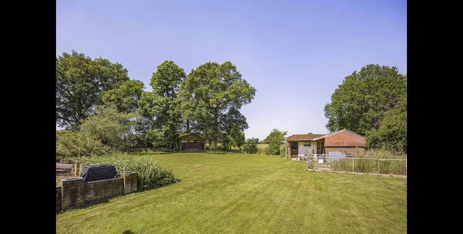 Bishopswood Lane, Tadley
