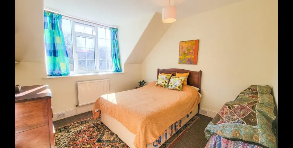 A spacious Coastal home with HUGE POTENTIAL! 