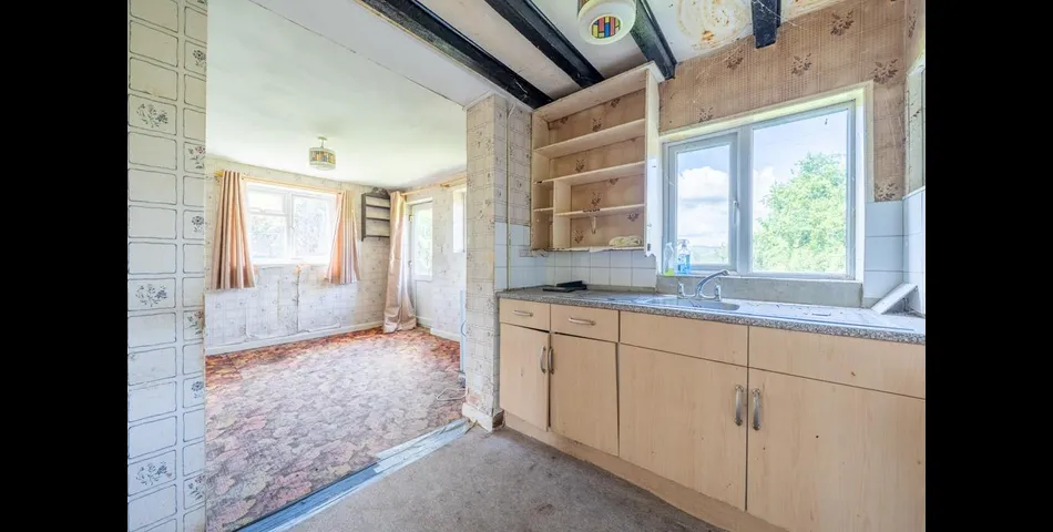 Club Cottage, School Lane, Brimfield, Nr Ludlow, Shropshire, SY8 4NZ