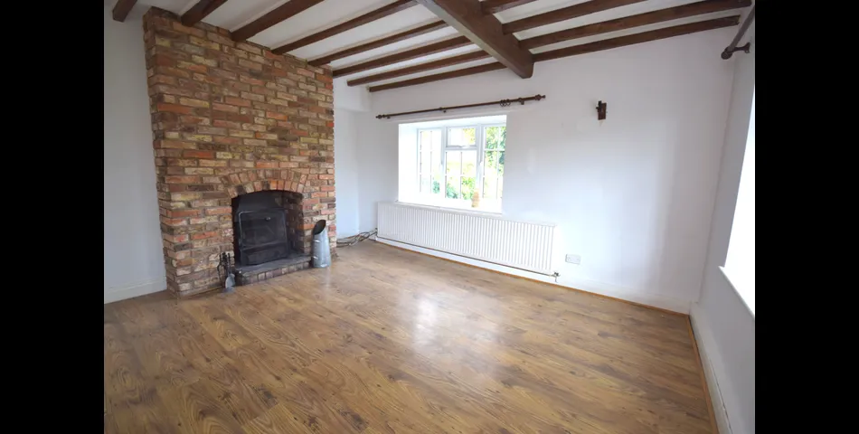 1 Hall Cottages, Pinfold Lane, Kirk Smeaton, WF8 3JT