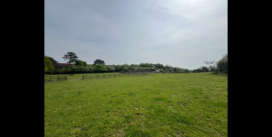 Equestrian Property off Oldbury Road, Hartshill, Nuneaton, CV10 0TJ