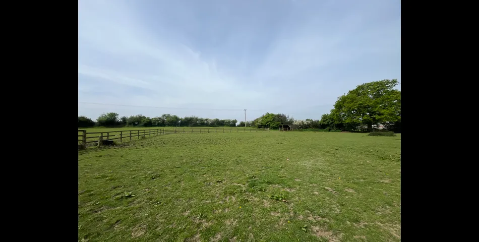 Equestrian Property off Oldbury Road, Hartshill, Nuneaton, CV10 0TJ