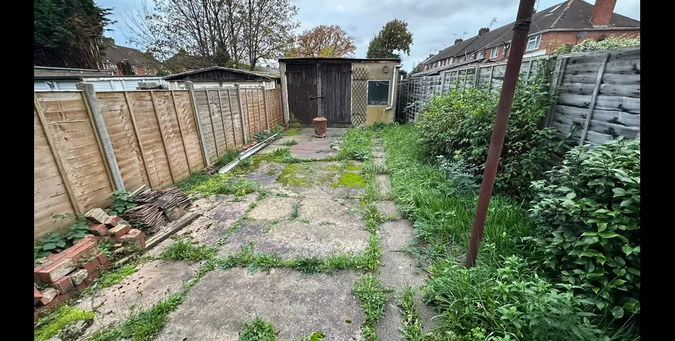 31 Holbrook Lane, Coventry, CV6 4AD