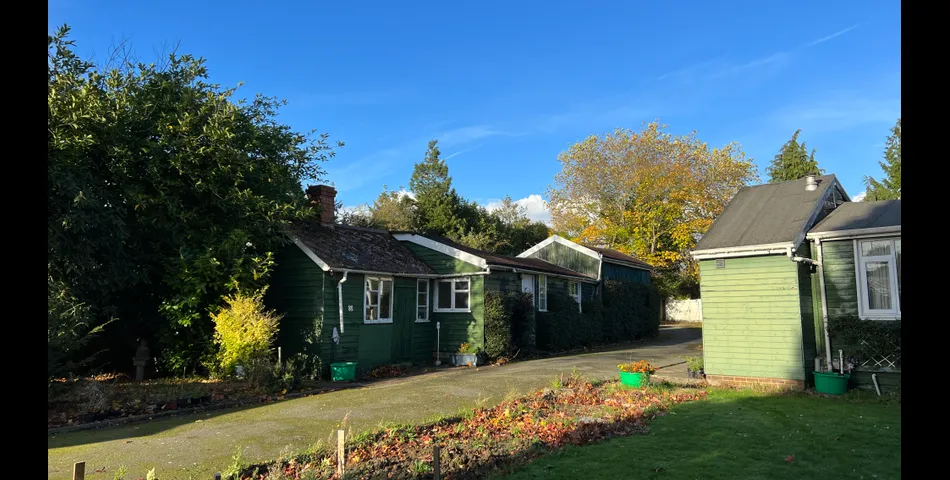 Benbow Farm, Brington Road, Long Buckby, Northamptonshire, NN6 7RW